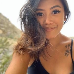 Meet your Posher, Abbey